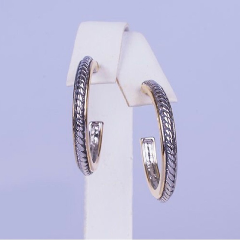 CABLE HOOP EARRINGS RHODIUM PLATED